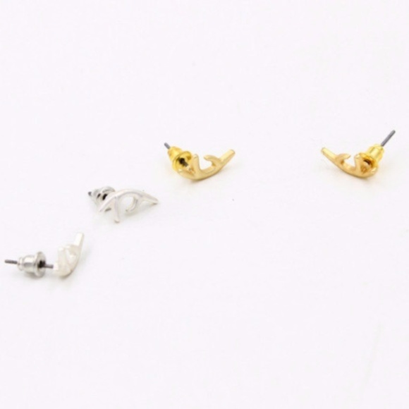 xChristmas Reindeer Antlers Earrings Holiday Reindeer Antlers Gold Stud Earrings - Picture 4 of 4